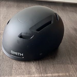 Smith unisex bicycle helmet size small